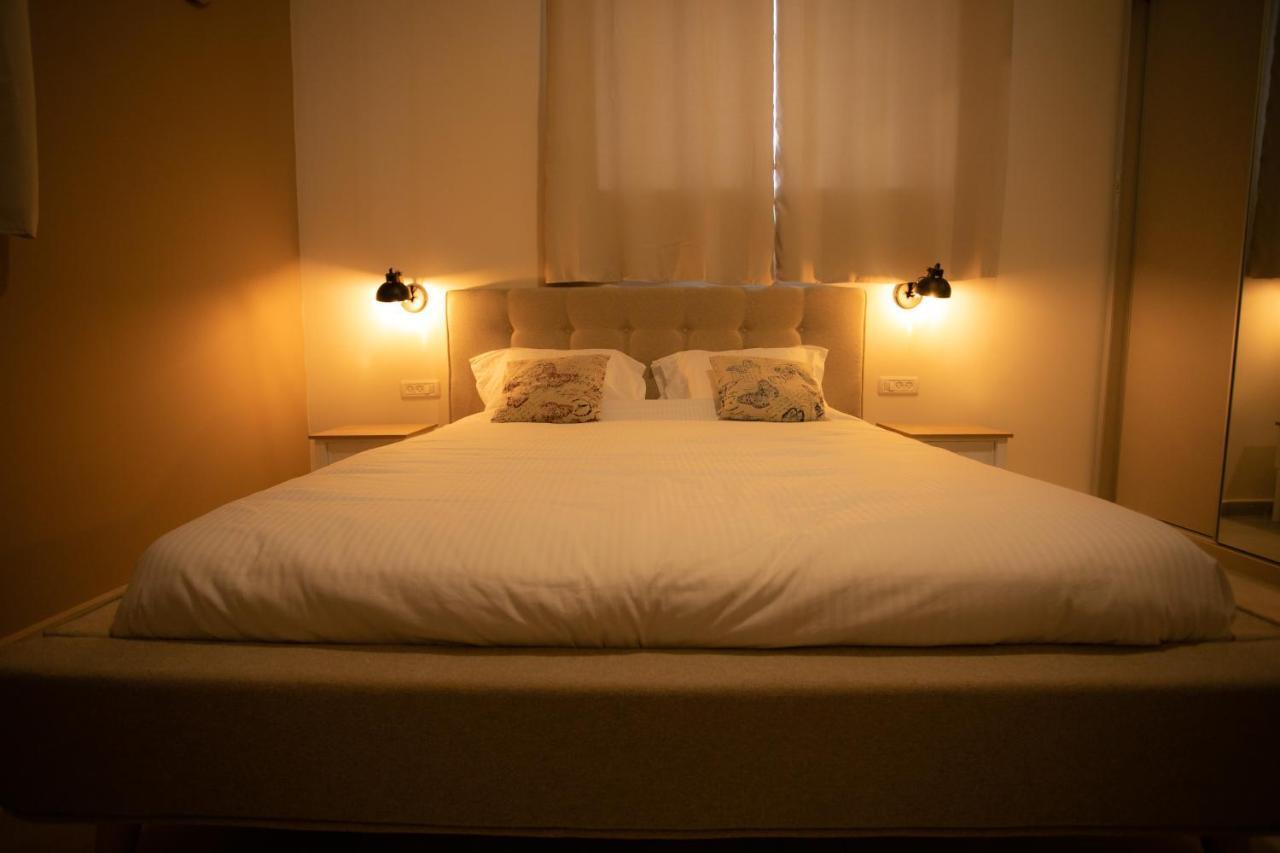 Eshel Mansion - Boutique Suites Beersheba Buitenkant foto