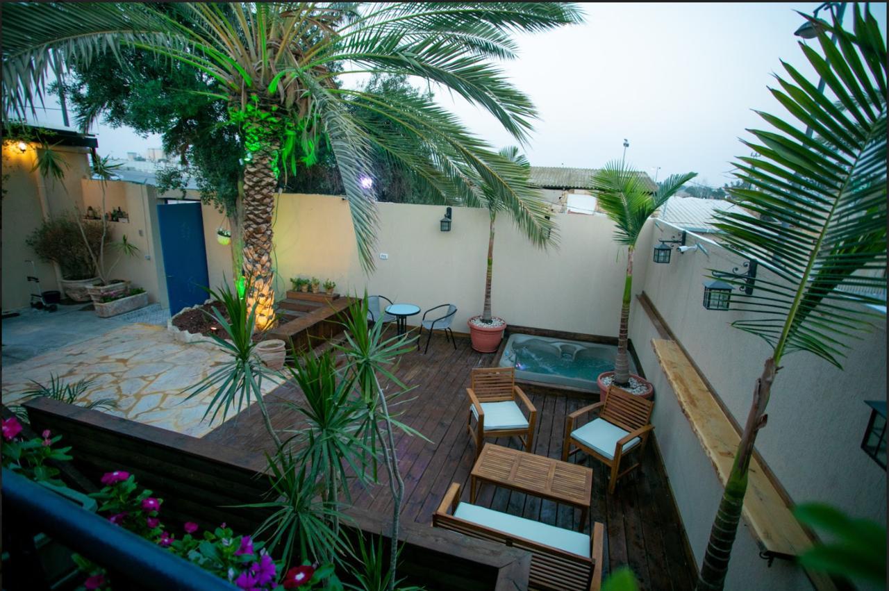 Eshel Mansion - Boutique Suites Beersheba Buitenkant foto
